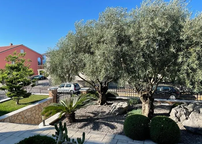 With Parking Space - 5488 Appartamento *