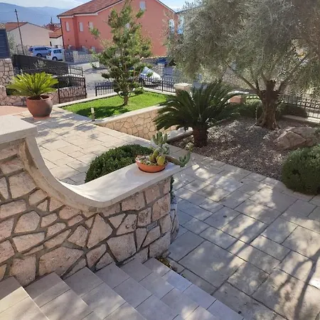 With Parking Space - 5488 Διαμέρισμα Novi Vinodolski