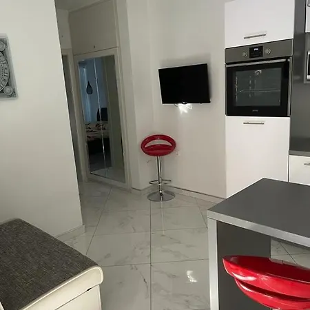 Apartments With A Parking Space Novi Vinodolski - 5488 Apartment Novi Vinodolski