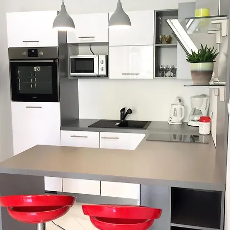 With Parking Space - 5488 Διαμέρισμα Novi Vinodolski